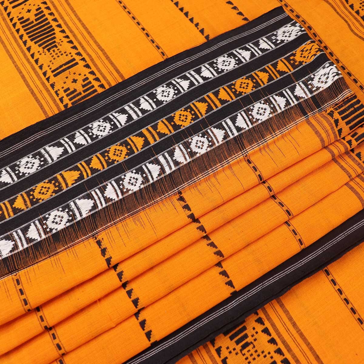Handloom Habaspuri Cotton Ikkat Saree Handloom Saree_Cotton Priyadarshini Handloom 
