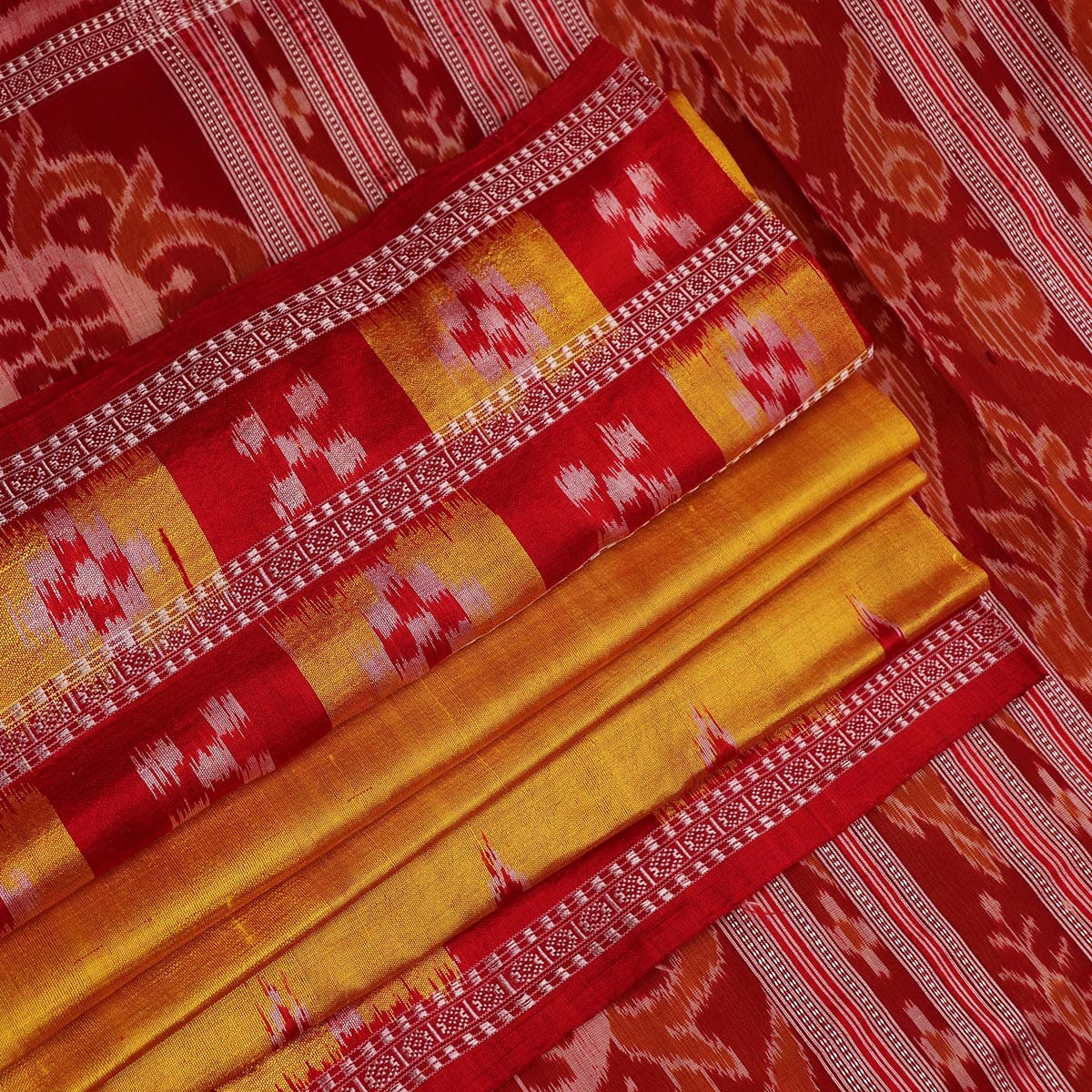 Handloom Khandua Silk Ikat Saree Handloom Saree_Khandua Silk Priyadarshini Handloom 