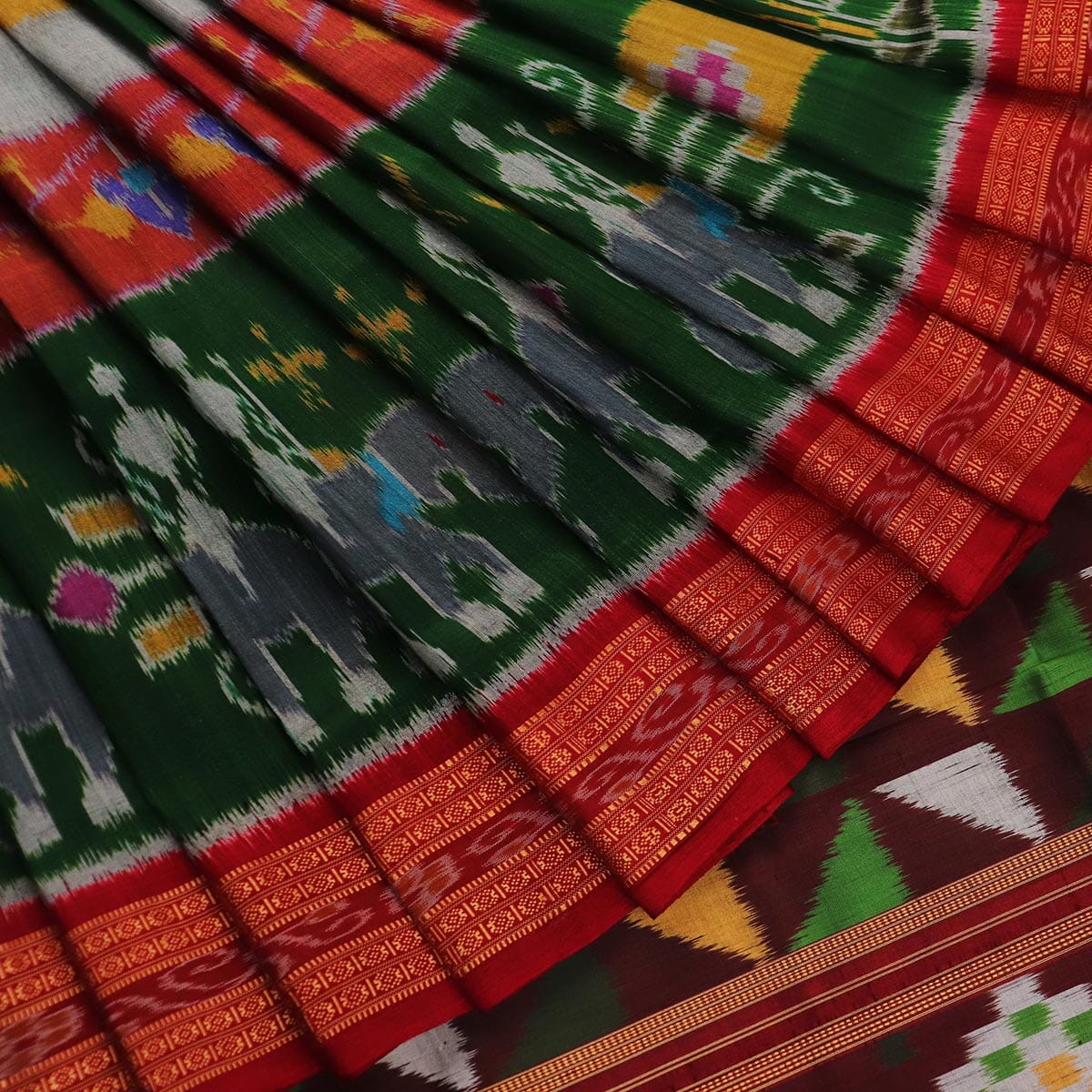 Handloom Khandua Silk Ikat Saree Handloom Saree_Khandua Silk Priyadarshini Handloom 