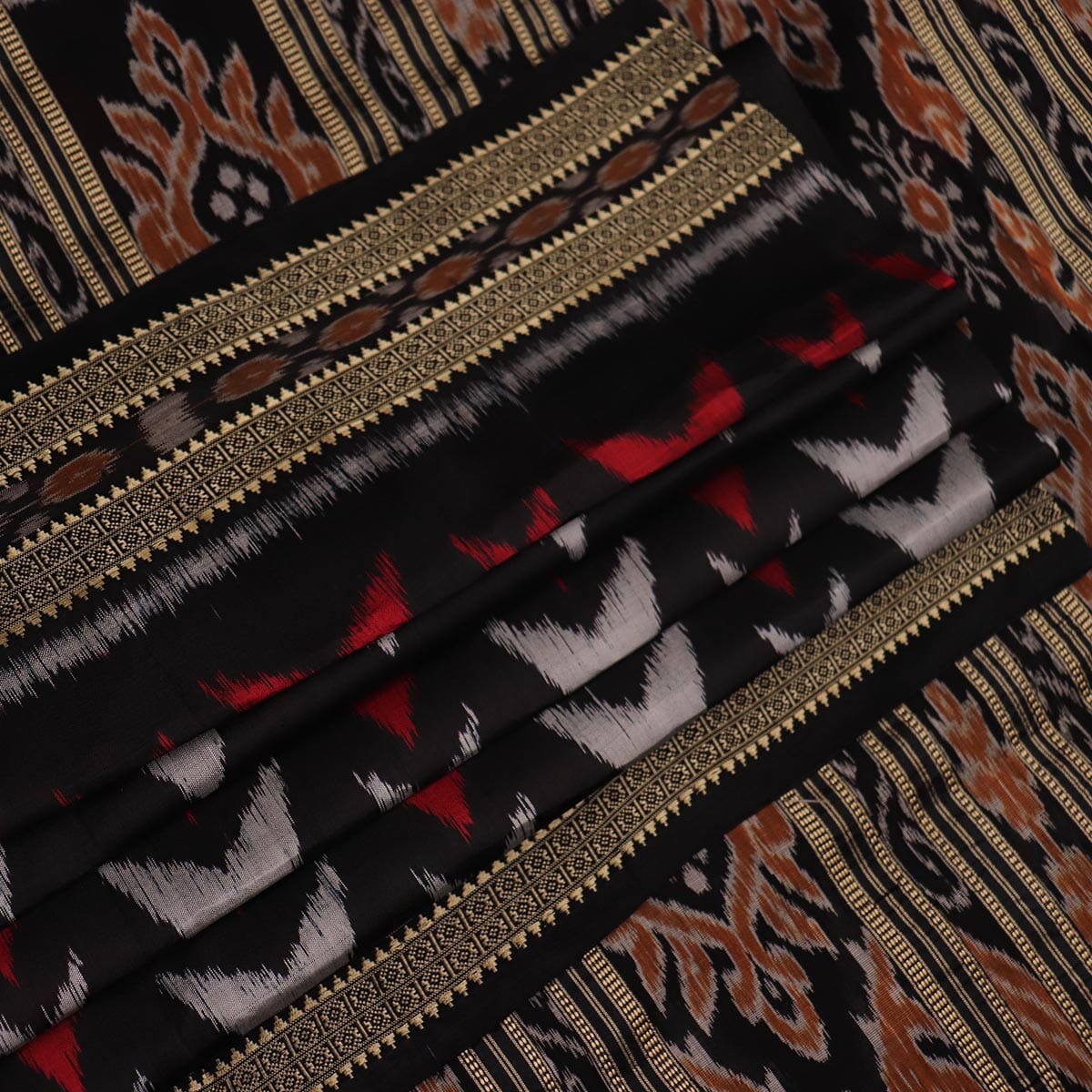 Handloom Khandua Silk Ikat Saree Handloom Saree_Khandua Silk Priyadarshini Handloom 