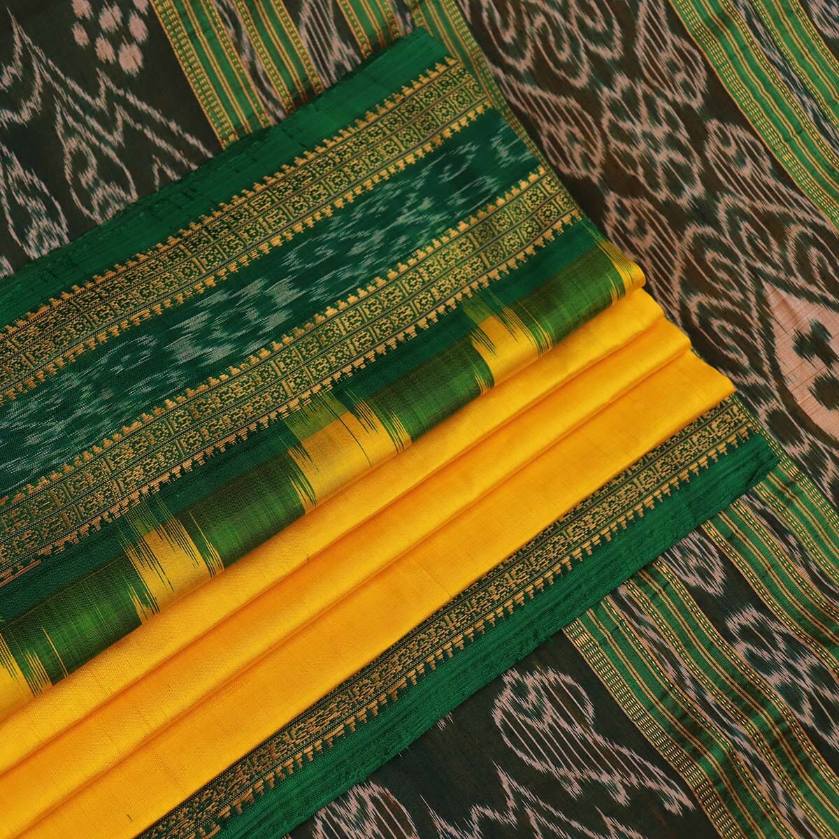 Handloom Khandua Silk Ikat Saree Handloom Saree_Khandua Silk Priyadarshini Handloom 