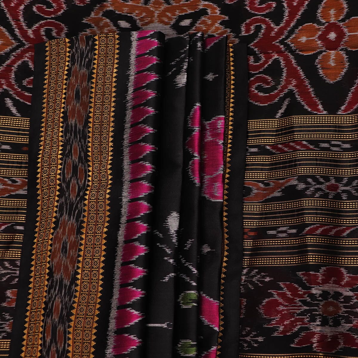 Handloom Khandua Silk Ikat Saree Handloom Saree_Khandua Silk Priyadarshini Handloom 