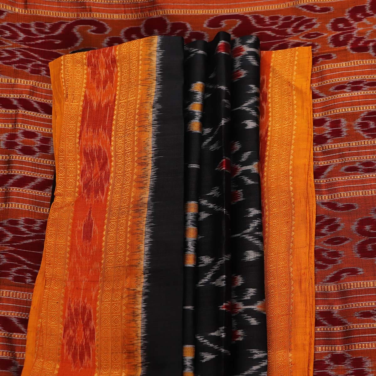 Handloom Khandua Silk Ikat Saree Handloom Saree_Khandua Silk Priyadarshini Handloom 