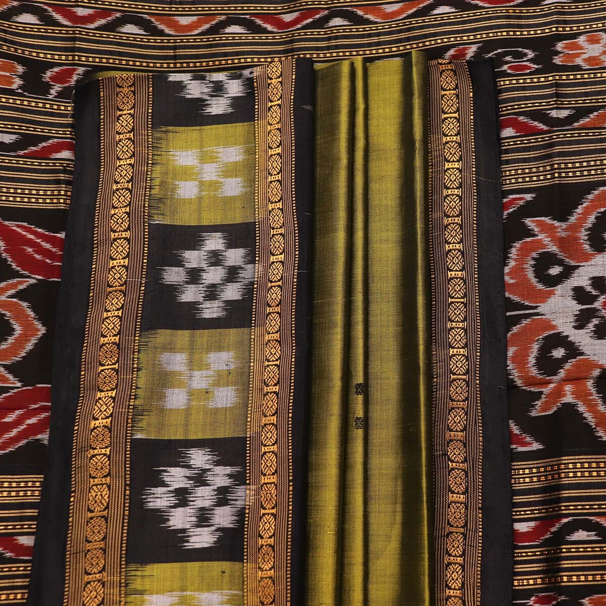 Handloom Khandua Silk Ikat Saree Handloom Saree_Khandua Silk Priyadarshini Handloom 