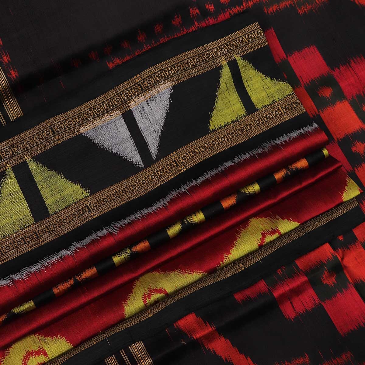 Handloom Khandua Silk Ikat Saree Handloom Saree_Khandua Silk Priyadarshini Handloom 
