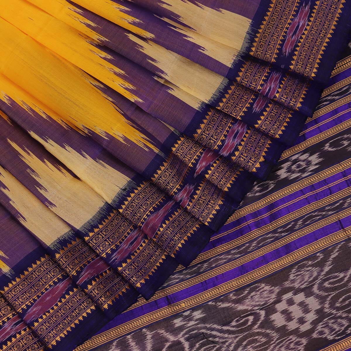 "Handloom Saree", "Khandua Silk", "Ikat Saree", "Odisha Handloom", "Ethnic Wear", "Indian Saree", "Wedding Saree", "Party Wear Saree", "Budget-Friendly", "Affordable Fashion", "Silk Mark Certified", "Genuine Handwoven" , "Priyadarshini Handloom".