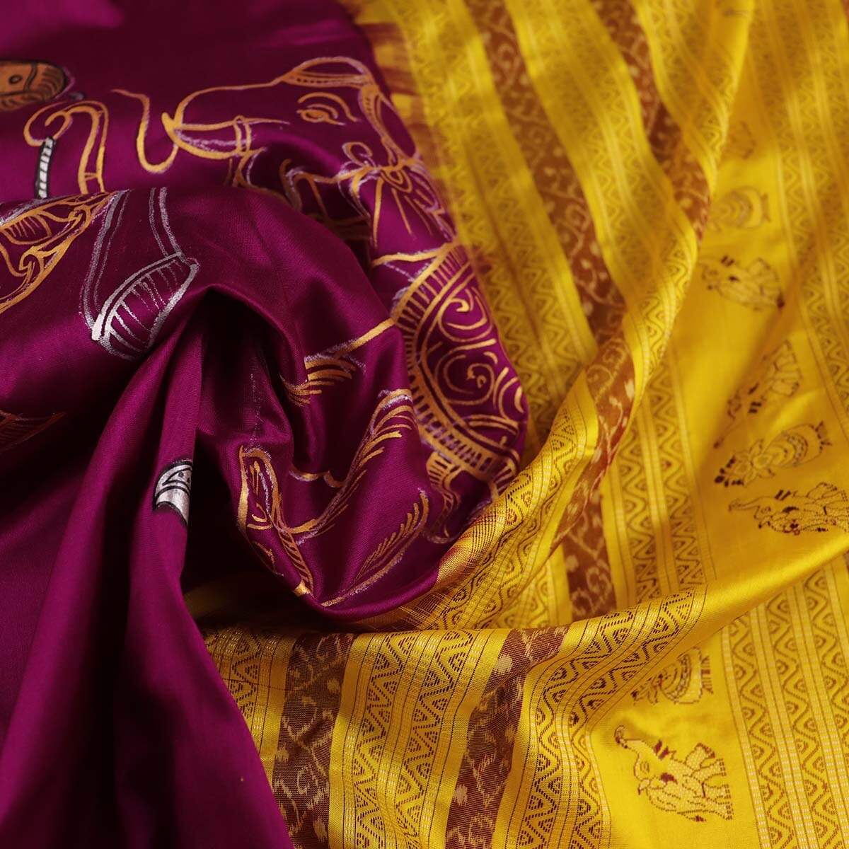 Handloom Patachitra Silk Saree Handloom Saree_Pattachitra silk Priyadarshini Handloom 