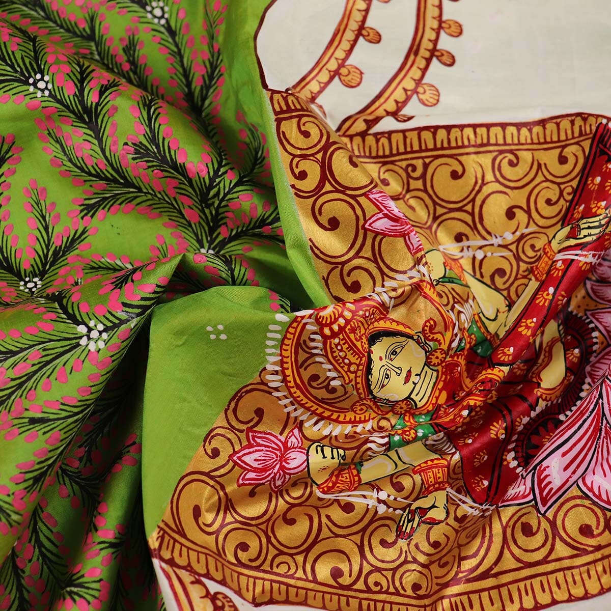 Handloom Patachitra Silk Saree Handloom Saree_Pattachitra silk Priyadarshini Handloom 