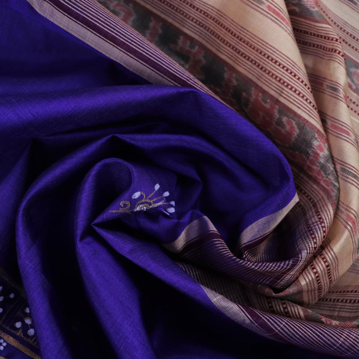 Handloom Patachitra Silk Saree Handloom Saree_Pattachitra silk Priyadarshini Handloom 