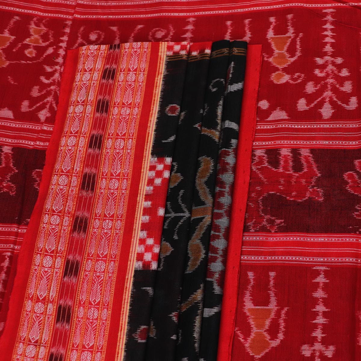 Handloom Sambalpuri Cotton Ikkat Saree Handloom Saree_Cotton Priyadarshini Handloom 