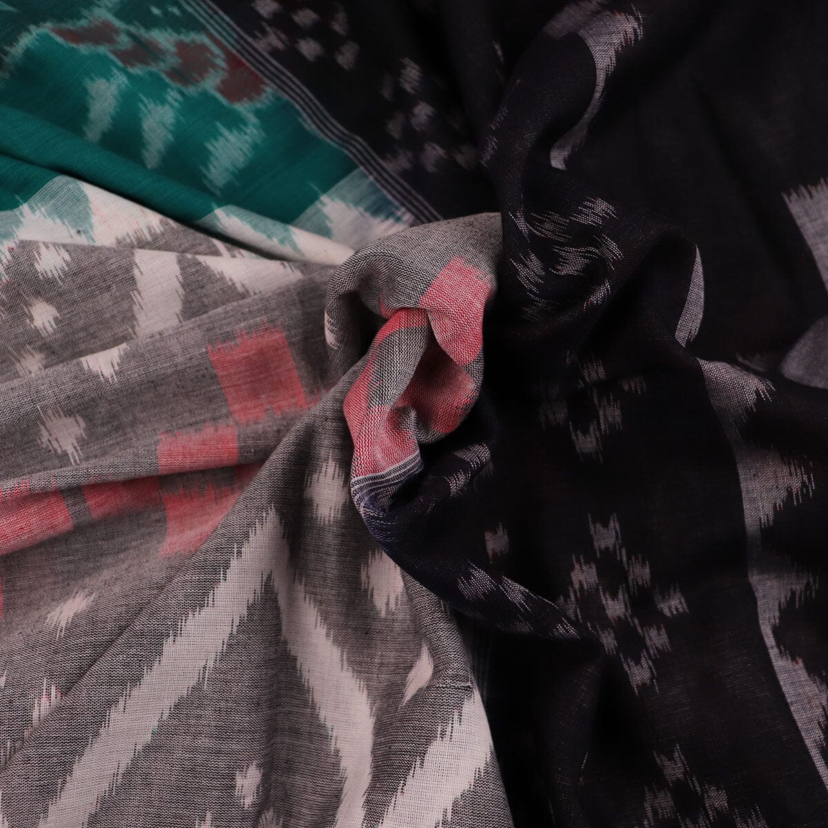 Handloom Sambalpuri Cotton Ikkat Saree Handloom Saree_Cotton Priyadarshini Handloom 