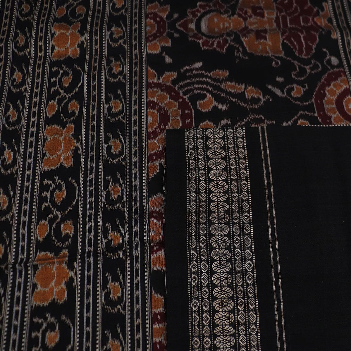Handloom Sambalpuri Cotton Ikkat Saree Handloom Saree_Cotton Priyadarshini Handloom 