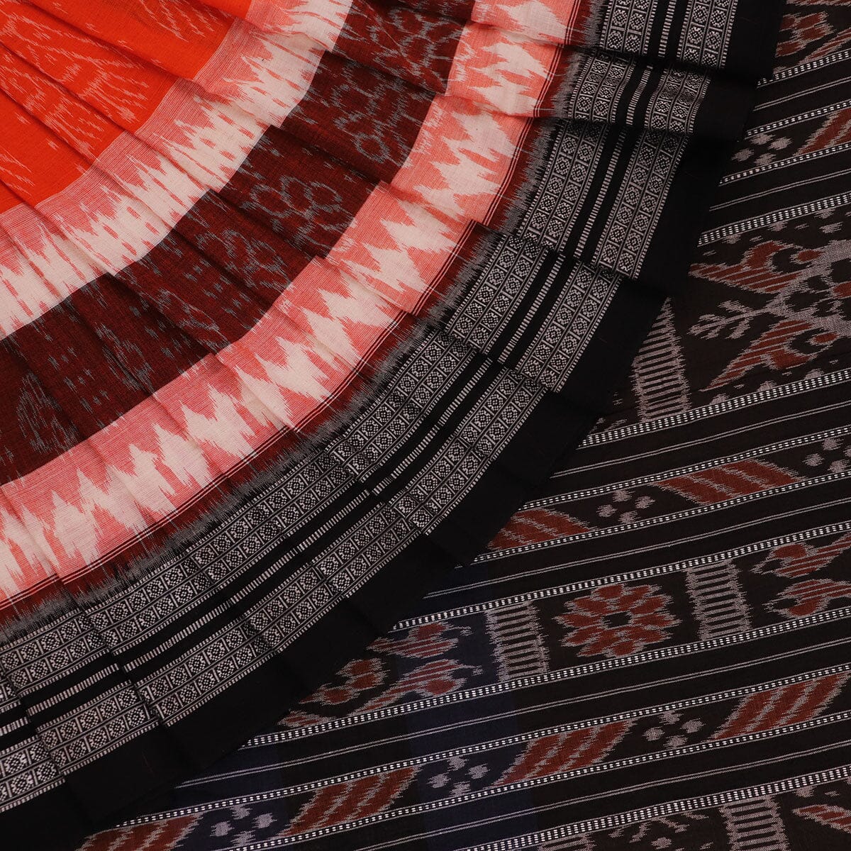 Handloom Sambalpuri Cotton Ikkat Saree Handloom Saree_Cotton Priyadarshini Handloom 