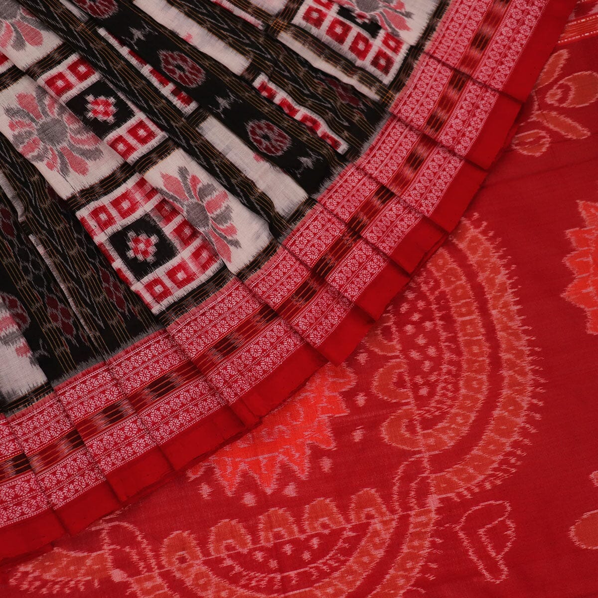 Handloom Sambalpuri Cotton Ikkat Saree Handloom Saree_Cotton Priyadarshini Handloom 