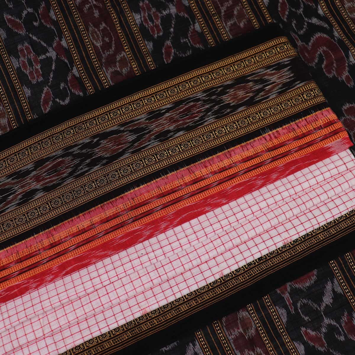 Handloom Sambalpuri Cotton Ikkat Saree Handloom Saree_Cotton Priyadarshini Handloom 