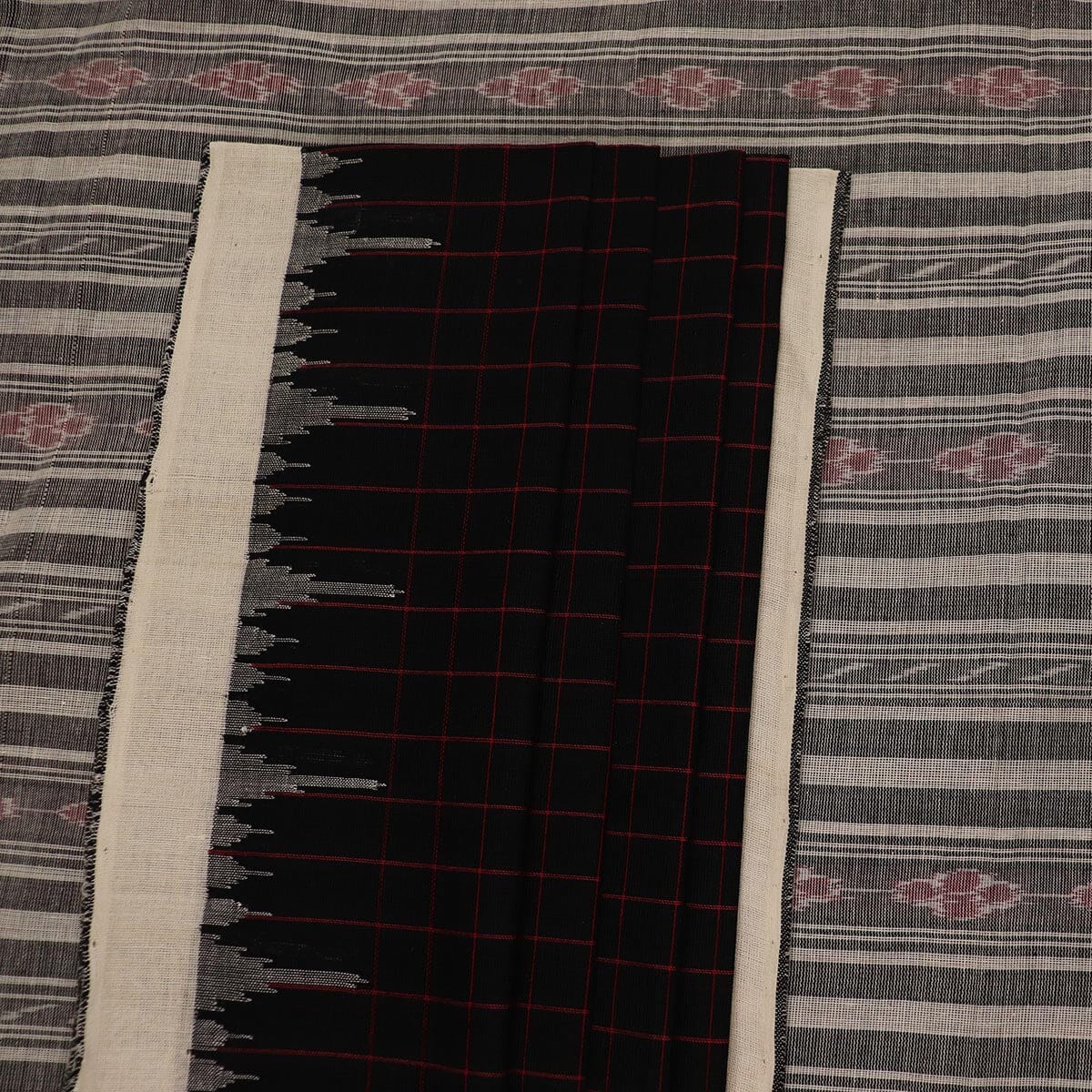 Handloom Sambalpuri Cotton Ikkat Saree Handloom Saree_Cotton Priyadarshini Handloom 
