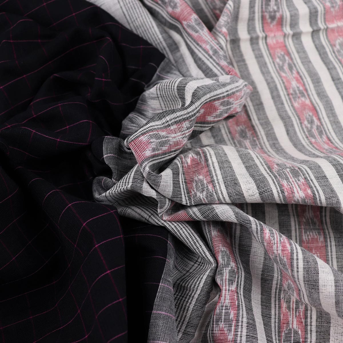 Handloom Sambalpuri Cotton Ikkat Saree Handloom Saree_Cotton Priyadarshini Handloom 