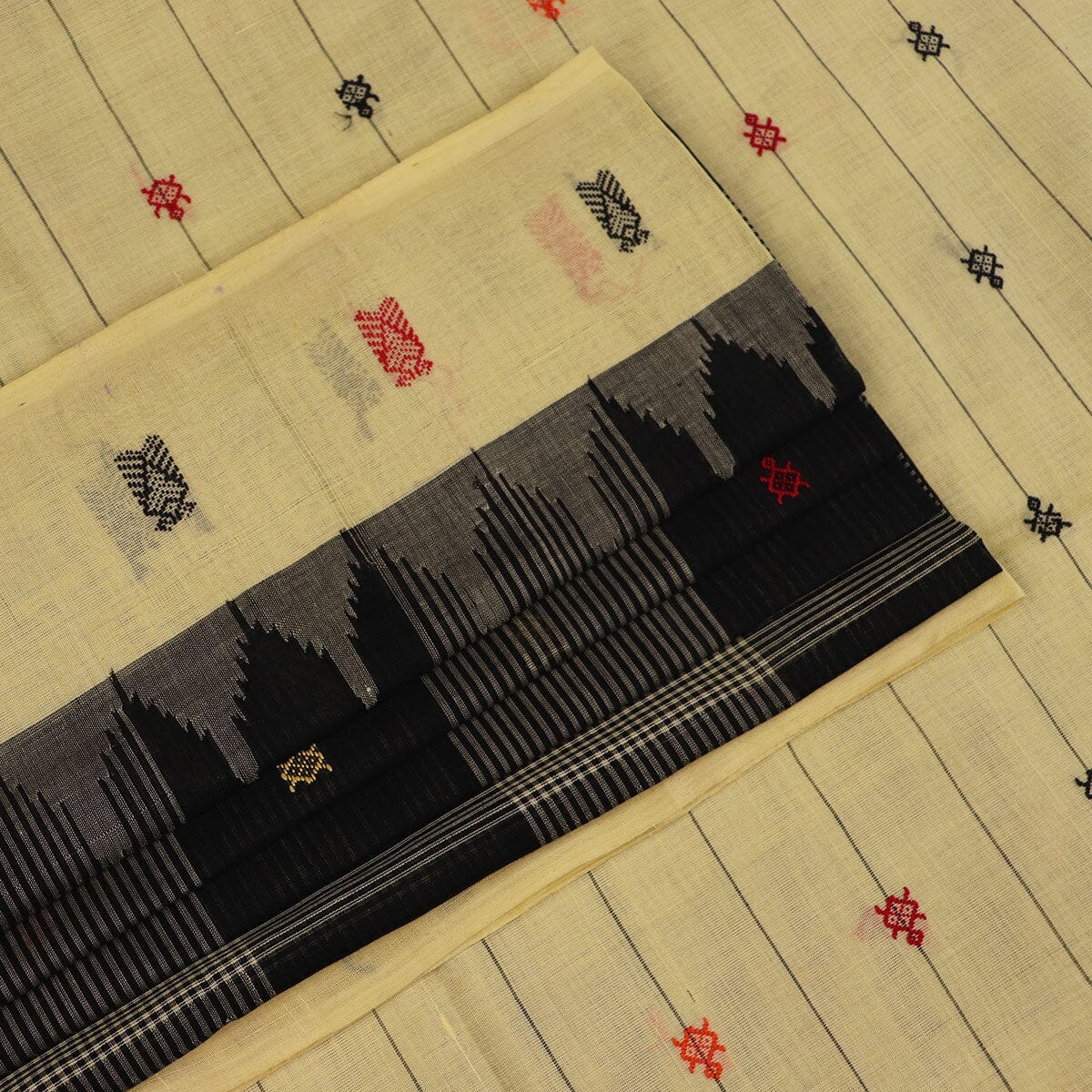 Handloom Sambalpuri Cotton Ikkat Saree Handloom Saree_Cotton Priyadarshini Handloom 