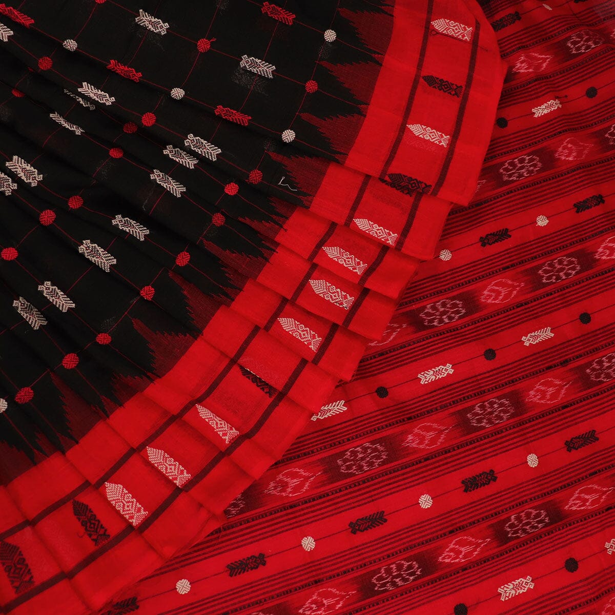 Handloom Red Sambalpuri Cotton Saree with ikkat border