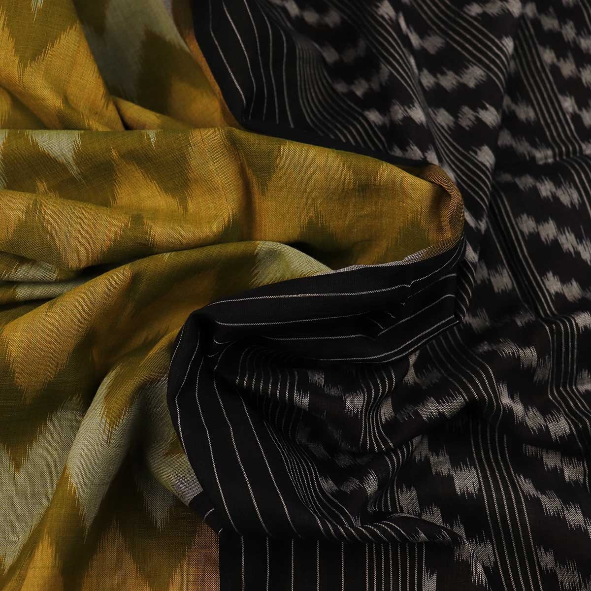 Handloom Sambalpuri Cotton Ikkat Saree Handloom Saree_Cotton Priyadarshini Handloom 