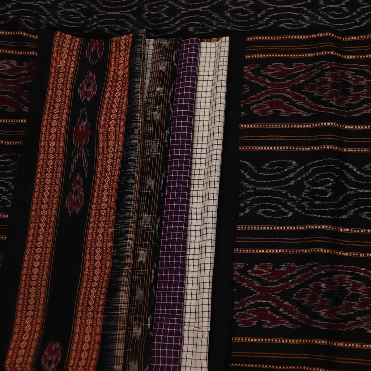 Handloom Sambalpuri Cotton Ikkat Saree Handloom Saree_Cotton Priyadarshini Handloom 