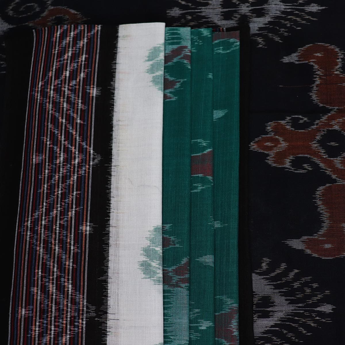 Handloom Sambalpuri Cotton Ikkat Saree Handloom Saree_Cotton Priyadarshini Handloom 