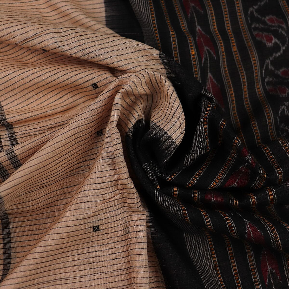 Handloom Sambalpuri Cotton Ikkat Saree Handloom Saree_Cotton Priyadarshini Handloom 