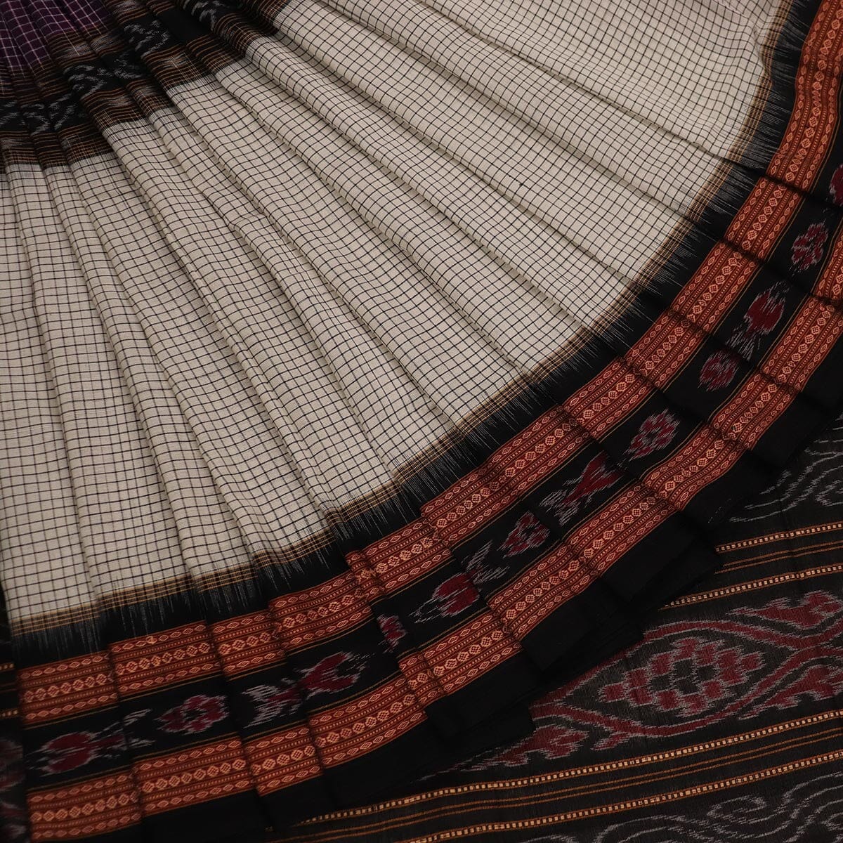 Handloom Sambalpuri Cotton Ikkat Saree Handloom Saree_Cotton Priyadarshini Handloom 