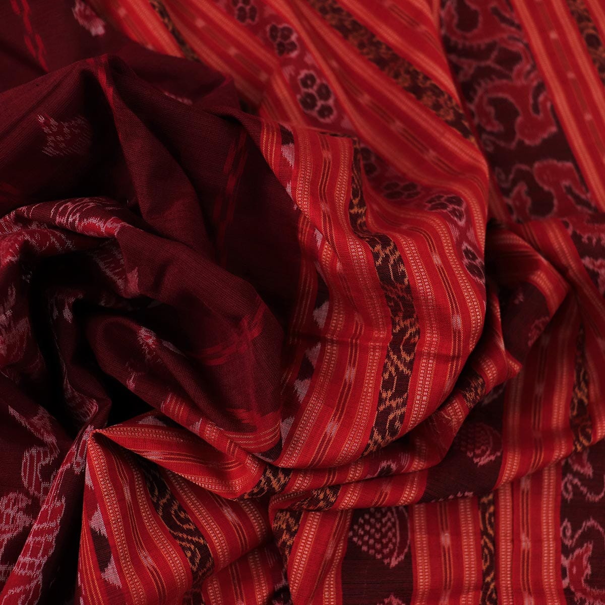 Handloom Sambalpuri Cotton Ikkat Saree Handloom Saree_Cotton Priyadarshini Handloom 