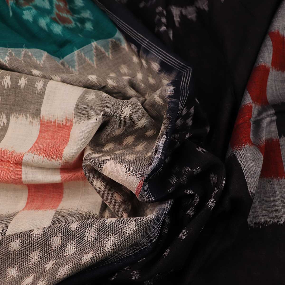 Handloom Sambalpuri Cotton Ikkat Saree Handloom Saree_Cotton Priyadarshini Handloom 