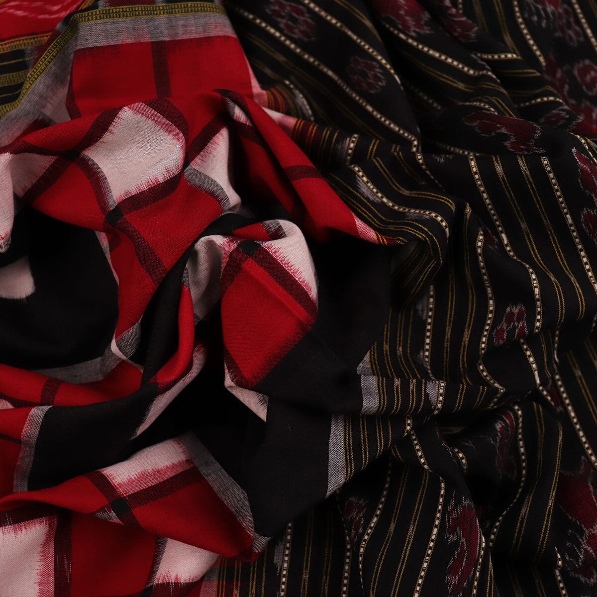 Handloom Sambalpuri Cotton Ikkat Saree Handloom Saree_Cotton Priyadarshini Handloom 