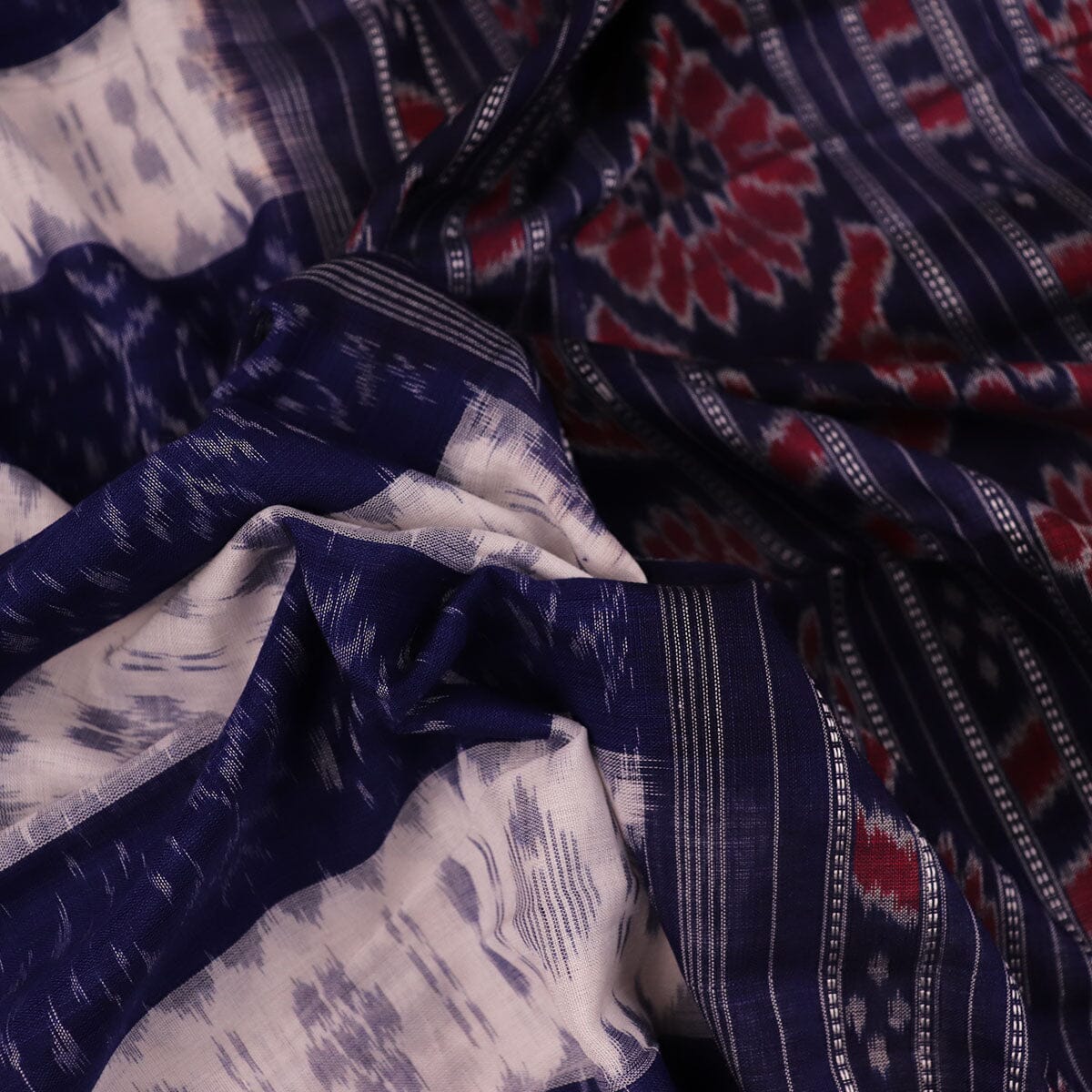 Handloom Sambalpuri Cotton Ikkat Saree Handloom Saree_Cotton Priyadarshini Handloom 