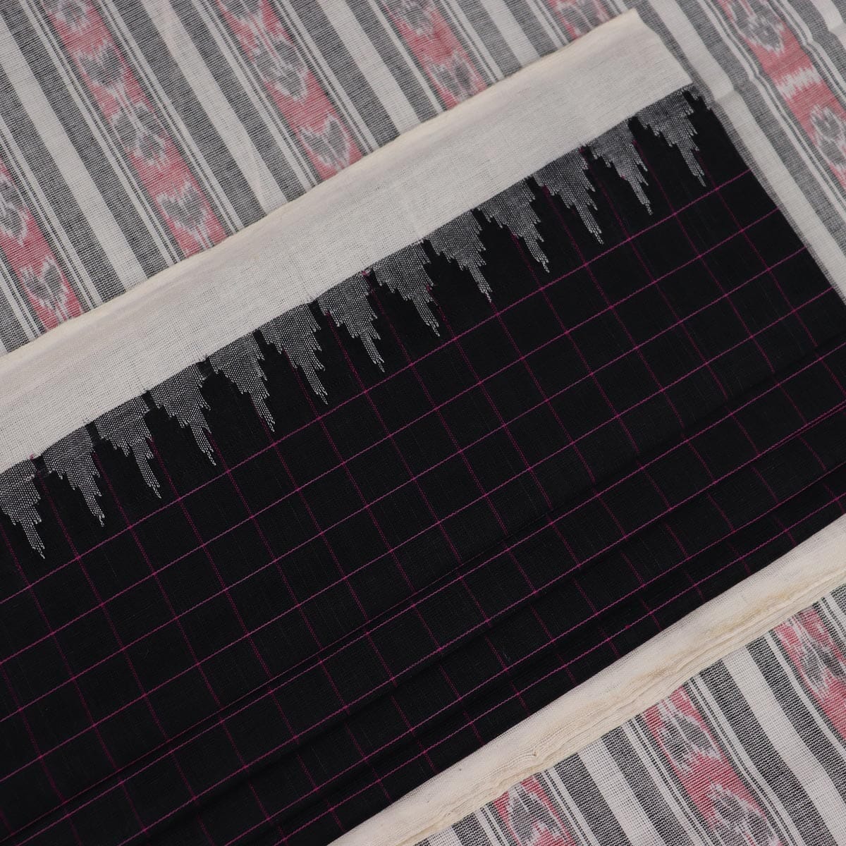 Handloom Sambalpuri Cotton Ikkat Saree Handloom Saree_Cotton Priyadarshini Handloom 