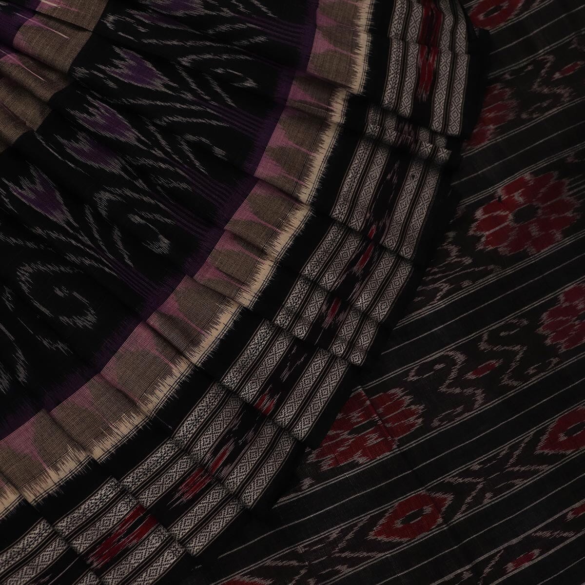 Handloom Sambalpuri Cotton Ikkat Saree Handloom Saree_Cotton Priyadarshini Handloom 