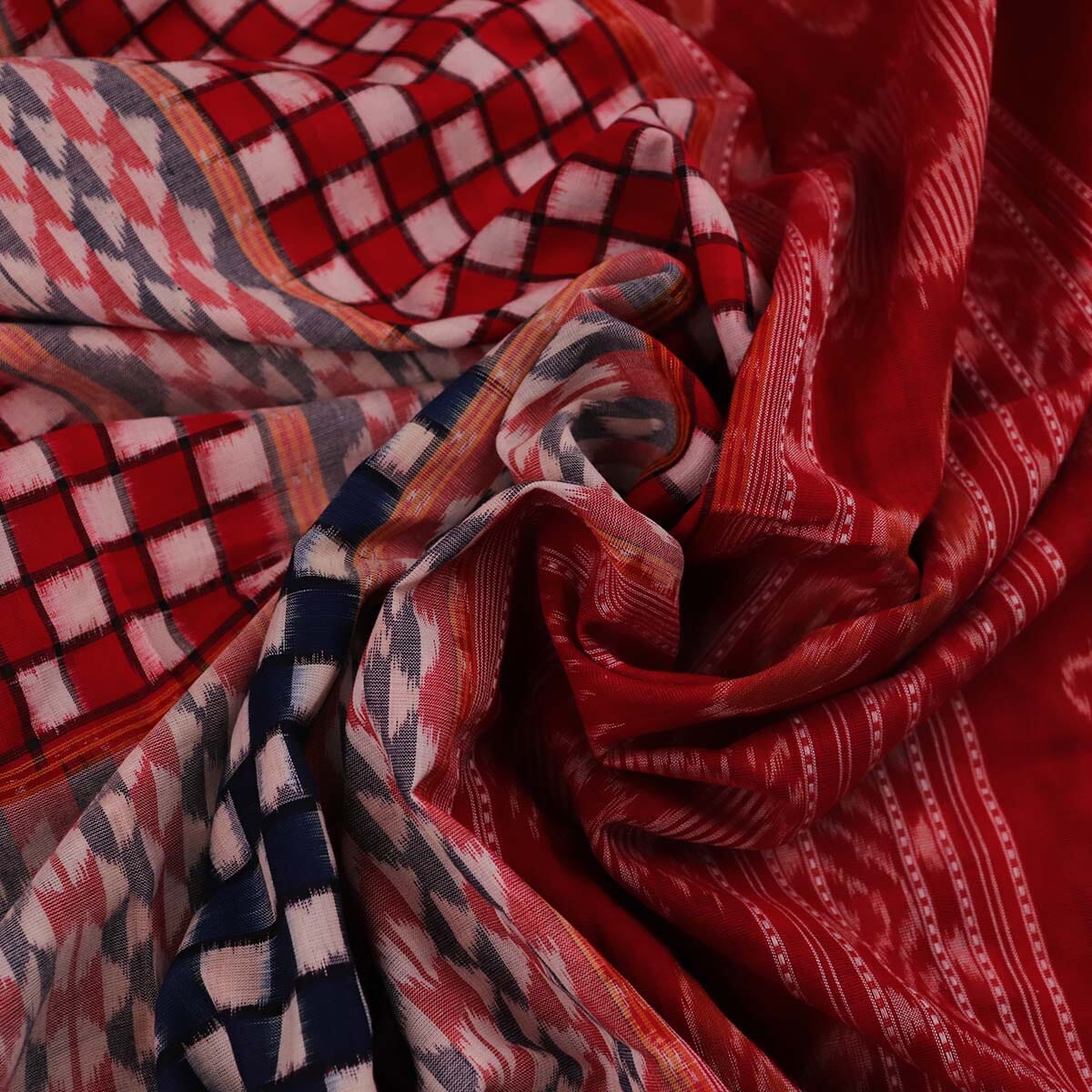 Handloom Sambalpuri Cotton Ikkat Saree Handloom Saree_Sambalpuri Cotton Priyadarshini Handloom 