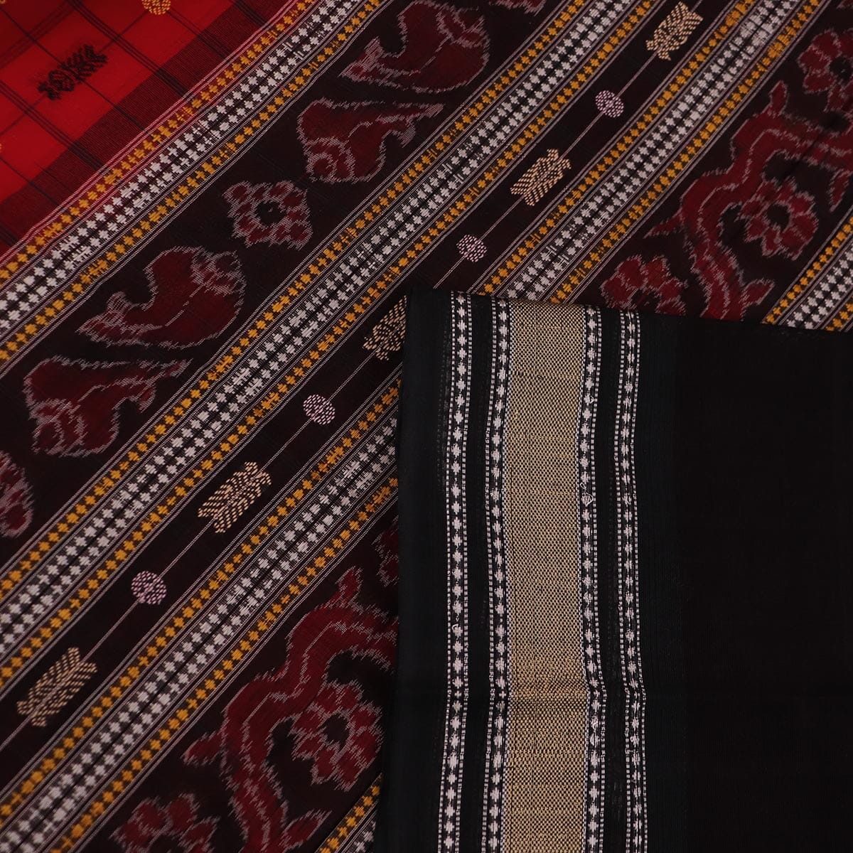Handloom Sambalpuri Cotton Ikkat Saree Handloom Saree_Sambalpuri Cotton Priyadarshini Handloom 