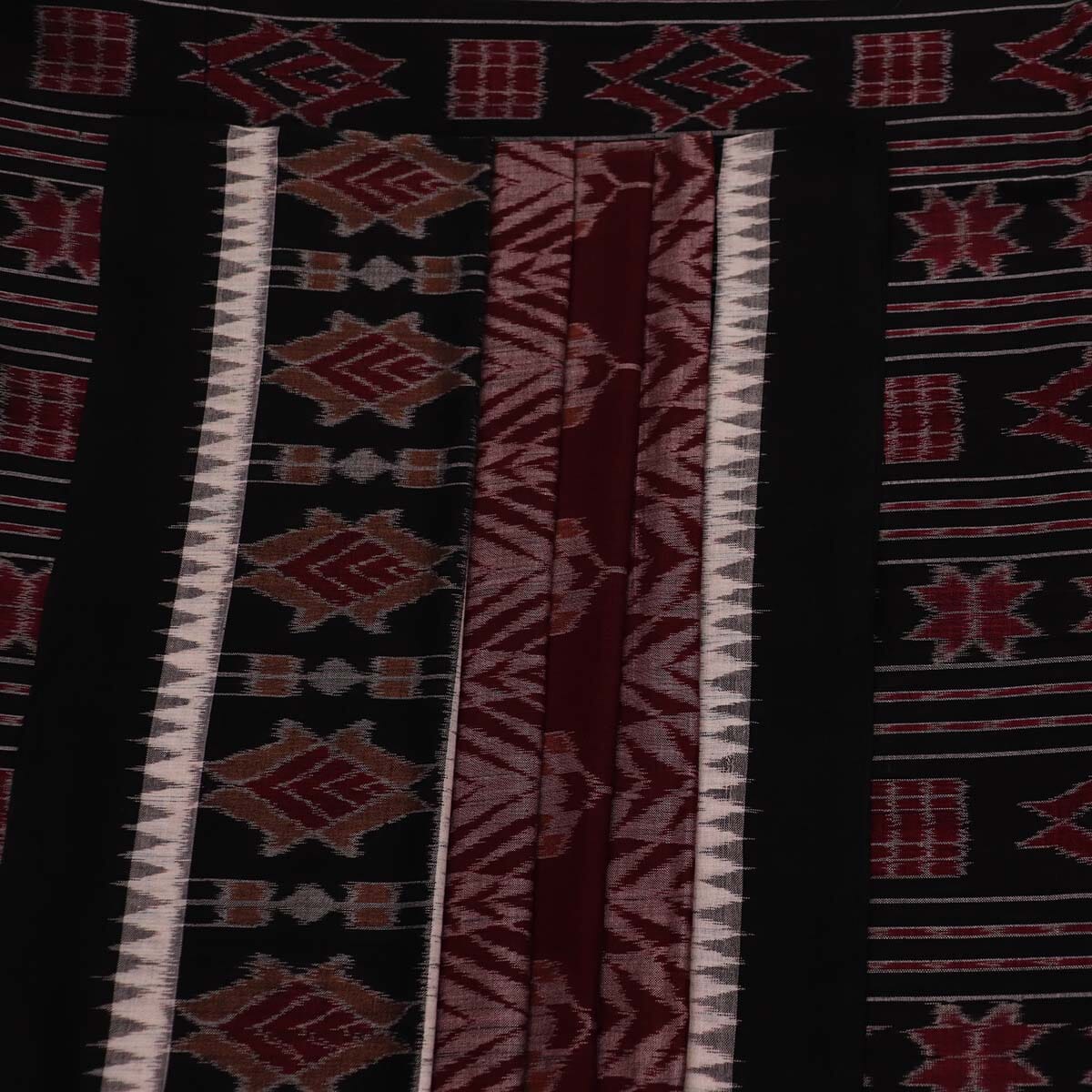 Handloom Sambalpuri Cotton Ikkat Saree Handloom Saree_Sambalpuri Cotton Priyadarshini Handloom 