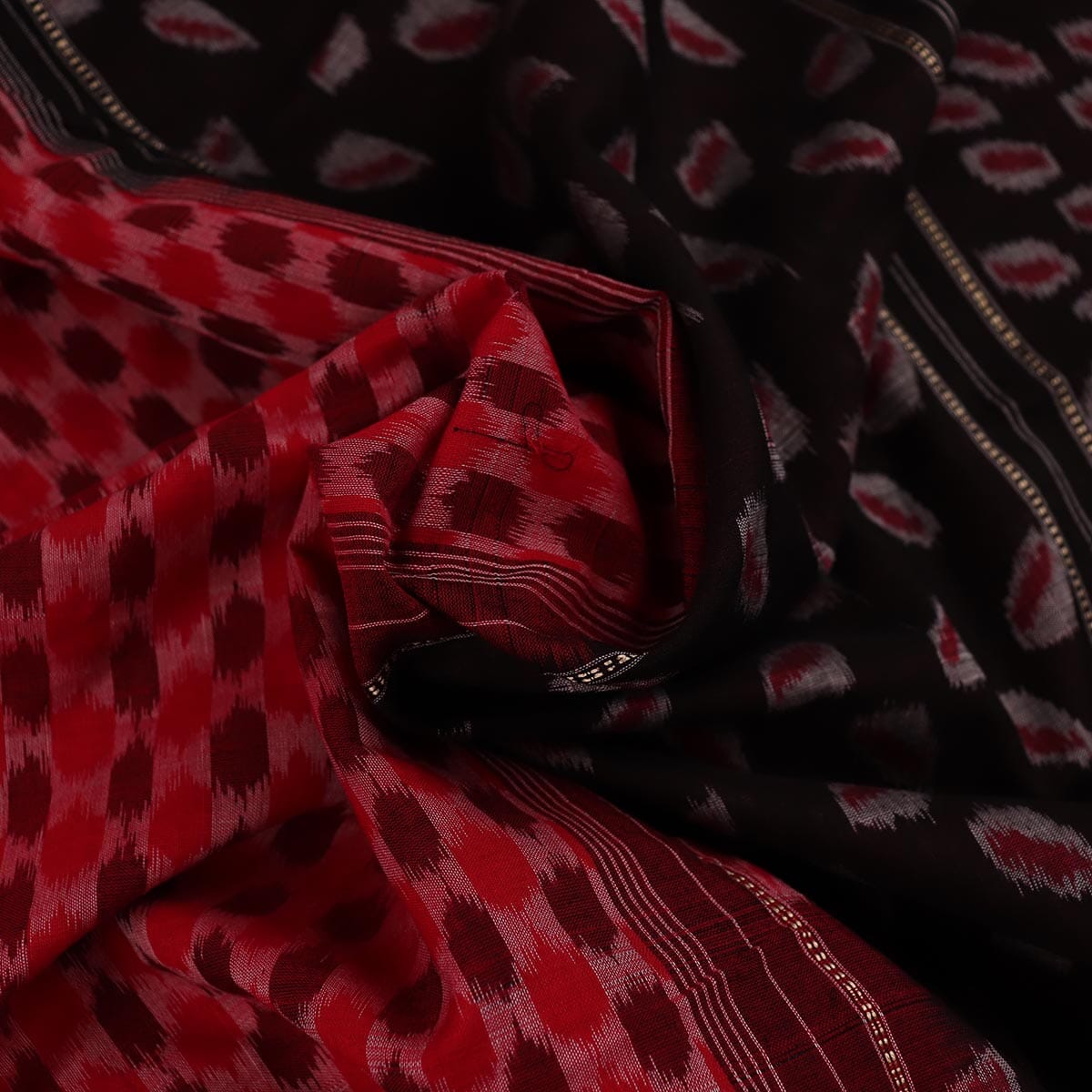 Handloom Sambalpuri Cotton Ikkat Saree Handloom Saree_Sambalpuri Cotton Priyadarshini Handloom 