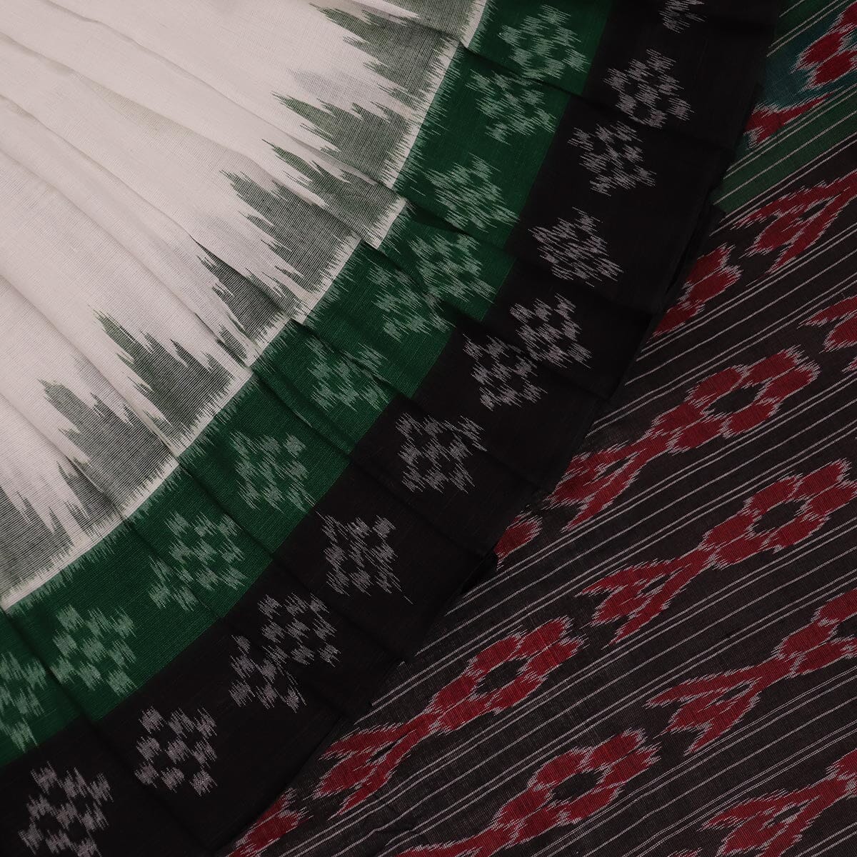 Handloom Sambalpuri Cotton Ikkat Saree Handloom Saree_Sambalpuri Cotton Priyadarshini Handloom 