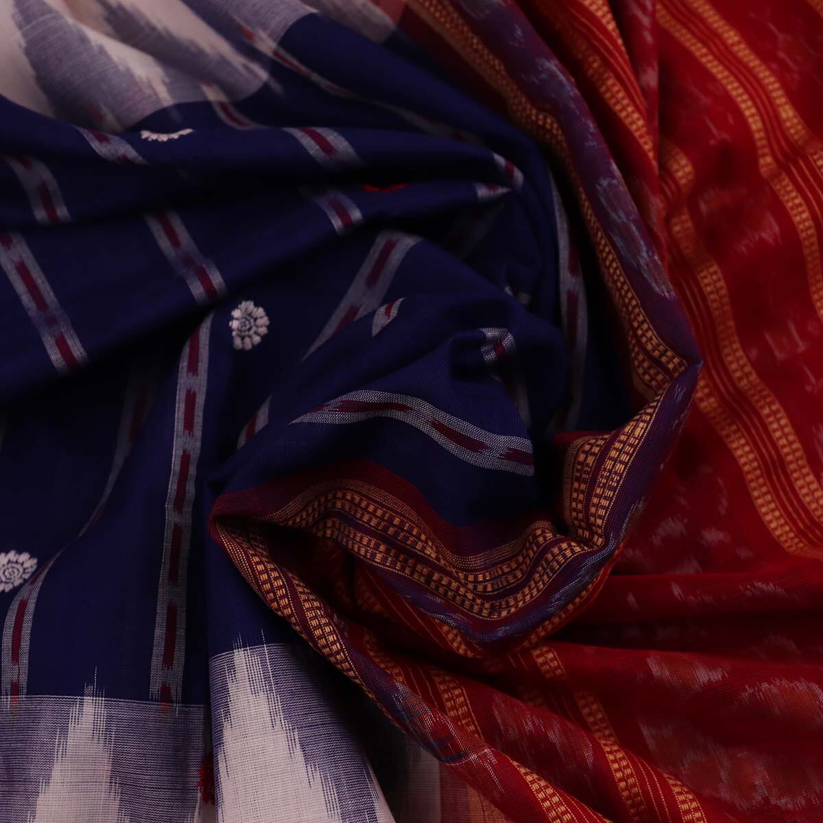 Handloom Sambalpuri Cotton Ikkat Saree Handloom Saree_Sambalpuri Cotton Priyadarshini Handloom 