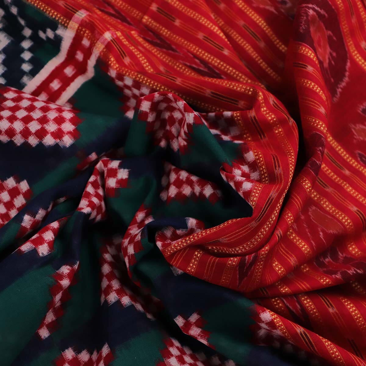 Handloom Sambalpuri Cotton Ikkat Saree Handloom Saree_Sambalpuri Cotton Priyadarshini Handloom 