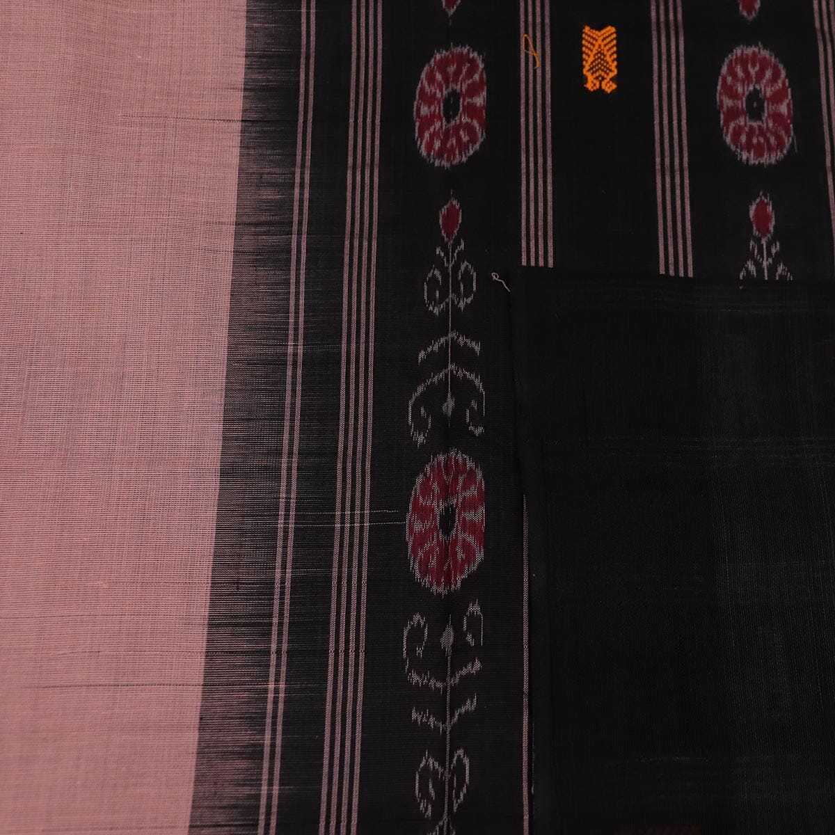 Handloom Sambalpuri Cotton Ikkat Saree Handloom Saree_Sambalpuri Cotton Priyadarshini Handloom 