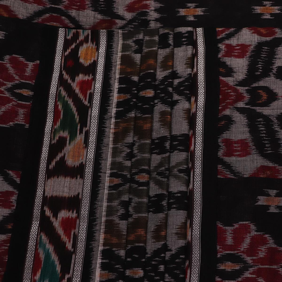Handloom Sambalpuri Cotton Ikkat Saree Handloom Saree_Sambalpuri Cotton Priyadarshini Handloom 