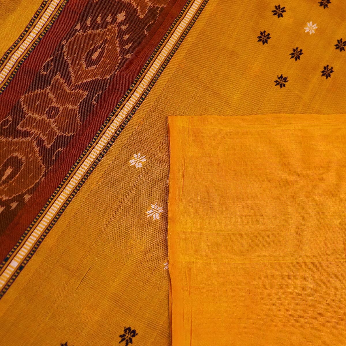 Handloom Sambalpuri Cotton Ikkat Saree Handloom Saree_Sambalpuri Cotton Priyadarshini Handloom 