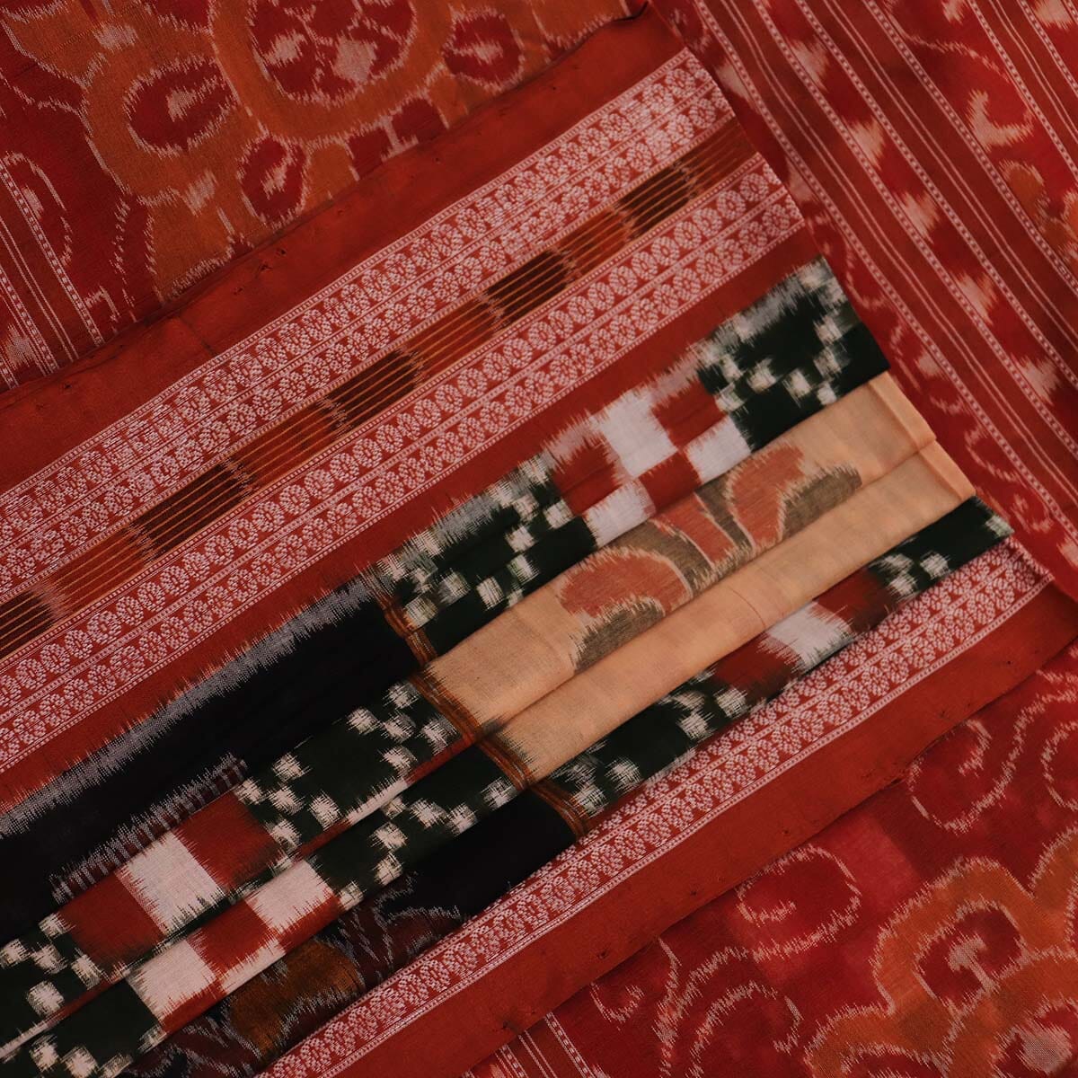 Handloom Sambalpuri Cotton Ikkat Saree Handloom Saree_Sambalpuri Cotton Priyadarshini Handloom 