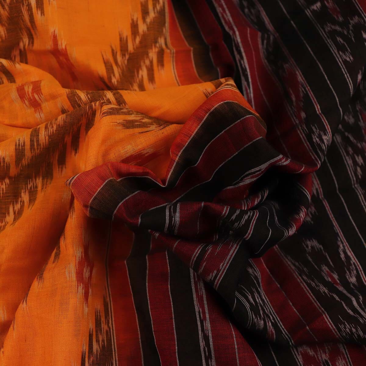Handloom Sambalpuri Cotton Ikkat Saree Handloom Saree_Sambalpuri Cotton Priyadarshini Handloom 