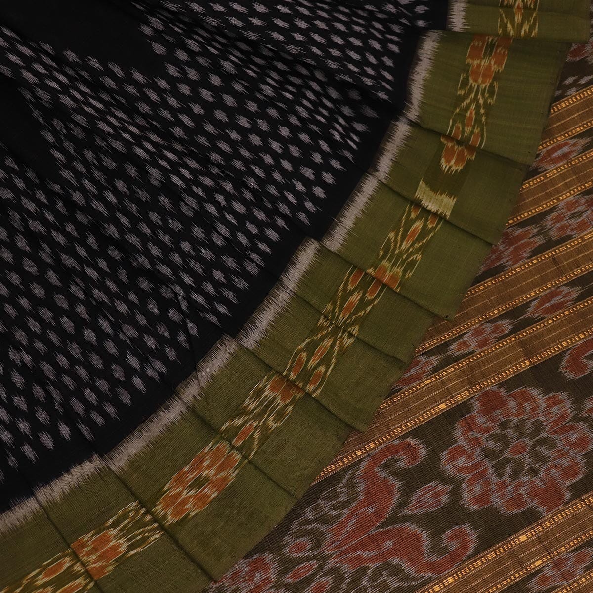 Handloom Sambalpuri Cotton Ikkat Saree Handloom Saree_Sambalpuri Cotton Priyadarshini Handloom 