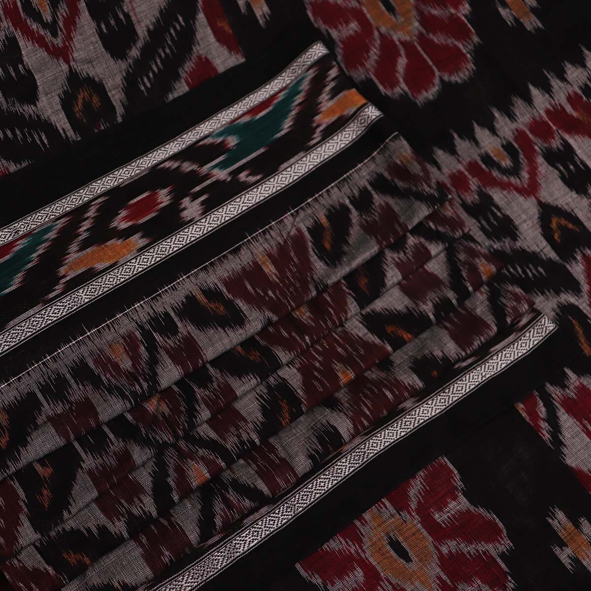 Handloom Sambalpuri Cotton Ikkat Saree Handloom Saree_Sambalpuri Cotton Priyadarshini Handloom 