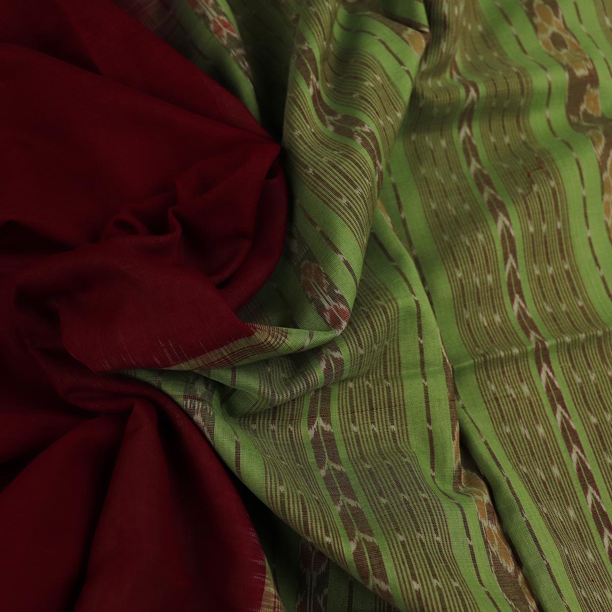 Handloom Sambalpuri Cotton Ikkat Saree Handloom Saree_Sambalpuri Cotton Priyadarshini Handloom 