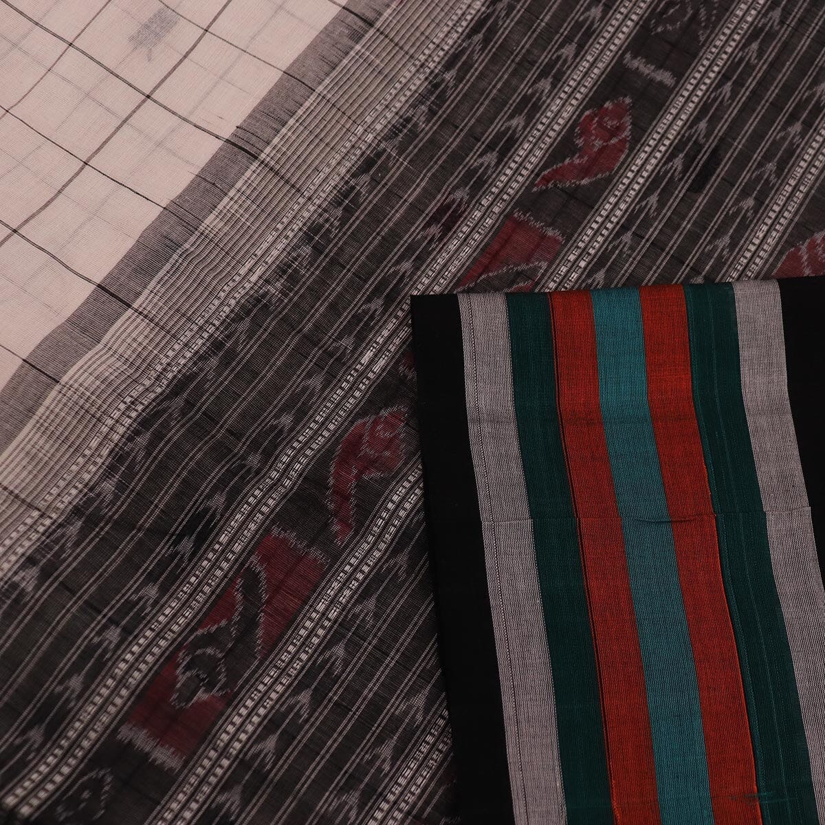 Handloom Sambalpuri Cotton Ikkat Saree Handloom Saree_Sambalpuri Cotton Priyadarshini Handloom 